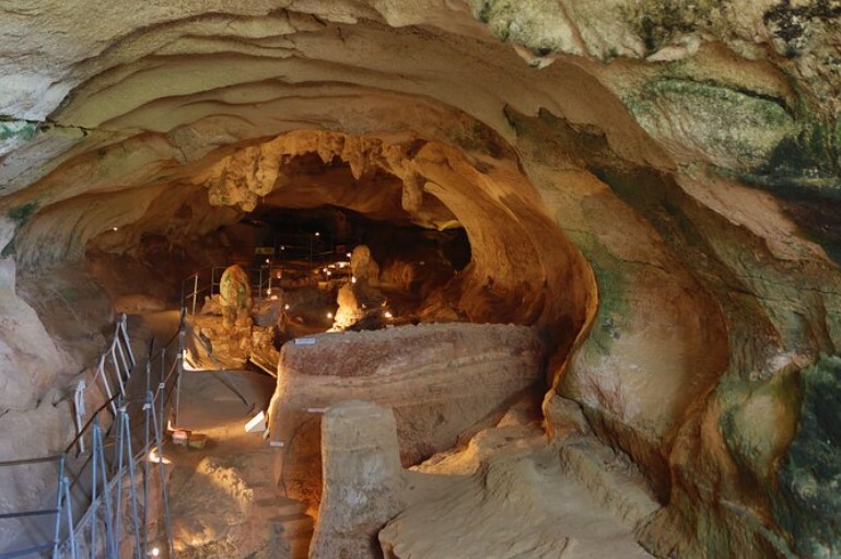 Ghar Dalam Cave on Malta