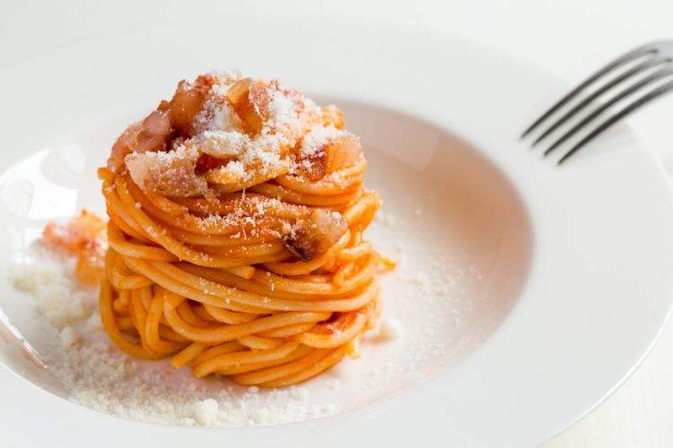 Amatriciana dining in Rome