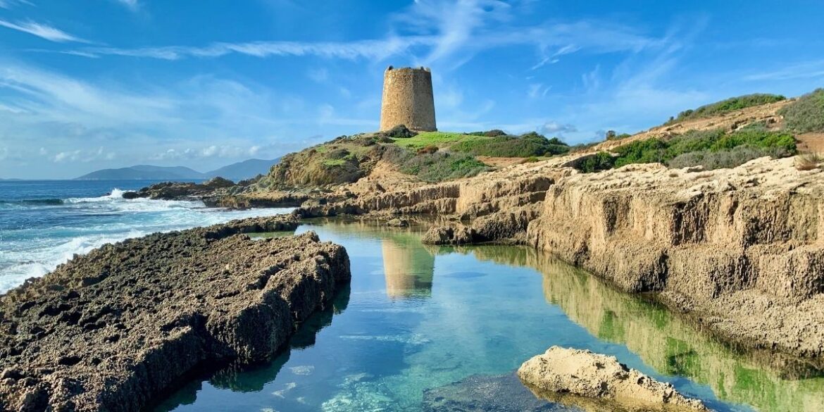 Top Reasons to Visit Sardinia for the Food, Wine and Historical Traveler